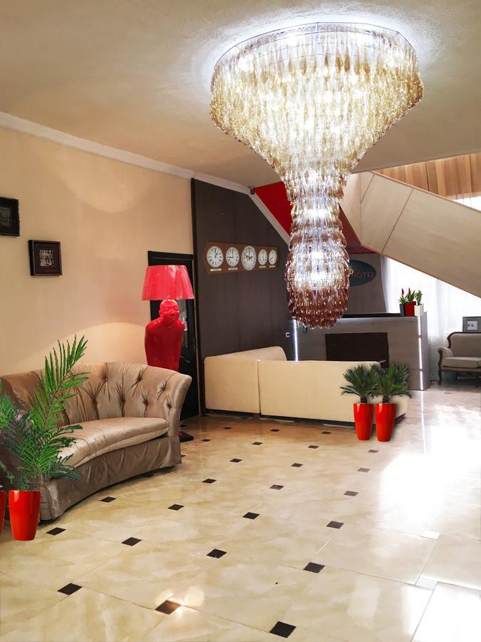 Hotel David Samtredia Exterior foto